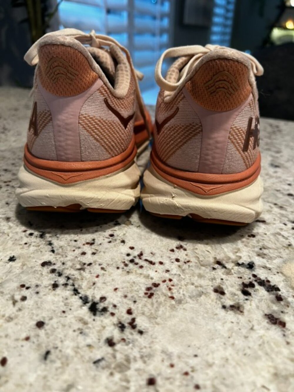 Blush Pink HOKA Cliftons Women's 7.5M ~ Great Condition! retailed for $170 - Picture 3 of 7
